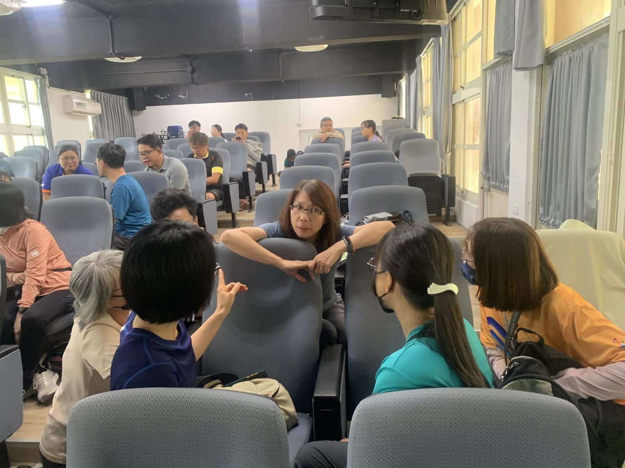 小組討論React