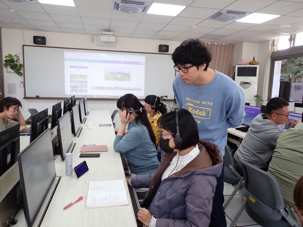 講師隨時了解學員操作狀況。